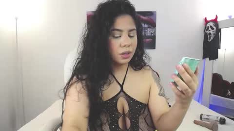 Snapshot of mia_downson chatting on January 2025 11:56:01 PM Mia online show from January 2025 11:56:01 PM