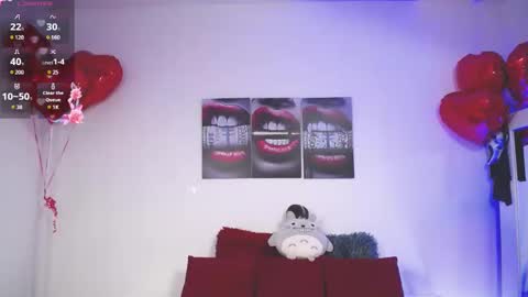 Snapshot of mia_downson chatting on February 2025 11:09:02 PM Mia online show from February 2025 11:09:02 PM