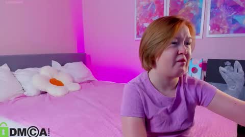 Mia online show from November 2025 02:56:02 AM