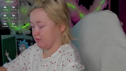 Snapshot of mia_ferd chatting on March 2026 02:50:02 AM Mia online show from March 2026 02:50:02 AM