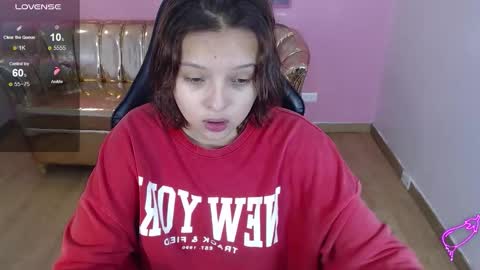 Snapshot of mia_foster_t chatting on November 2025 01:12:02 PM Mia online show from November 2025 01:12:02 PM