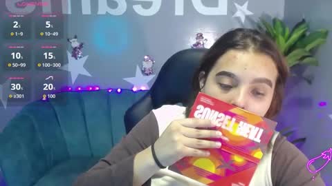 Snapshot of mia_foster_t chatting on December 2025 12:54:01 PM Mia online show from December 2025 12:54:01 PM