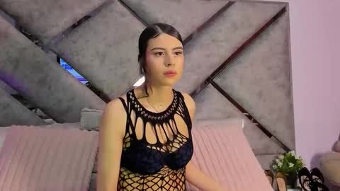 I am mia  online show from May 2026 11:29:02 AM