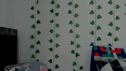 MIA online show from December 2025 10:48:02 PM