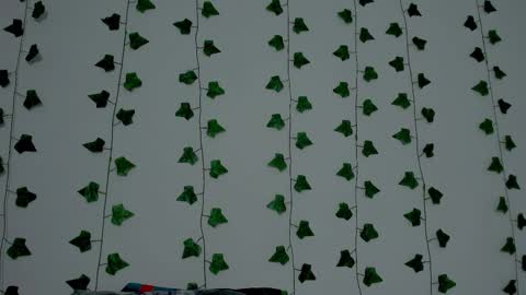 MIA online show from December 2025 09:53:02 PM