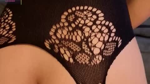 M I A  online show from December 2025 08:14:02 PM