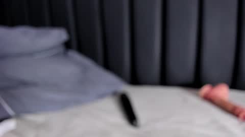 Snapshot of mia_holson chatting on February 2025 05:15:01 PM I am Mia online show from February 2025 05:15:01 PM