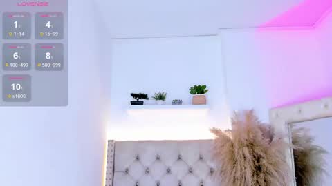 Snapshot of mia_juicy_ chatting on March 2026 04:45:02 PM mia_juicy_ online show from March 2026 04:45:02 PM