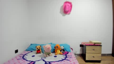 Snapshot of mia_kanee chatting on December 2024 03:45:02 AM mia kaneee online show from December 2024 03:45:02 AM