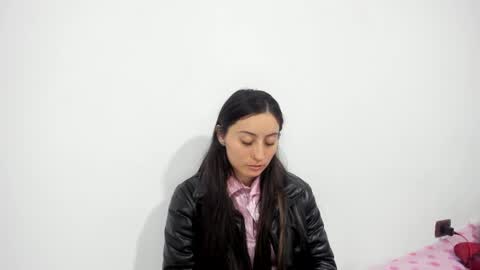 Snapshot of mia_kanee chatting on December 2024 05:29:02 AM mia kaneee online show from December 2024 05:29:02 AM