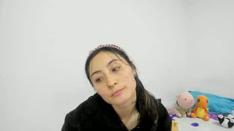 Snapshot of mia_kanee chatting on December 2024 07:24:01 AM mia kaneee online show from December 2024 07:24:01 AM