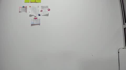 Snapshot of mia_kanee chatting on March 2025 03:19:01 AM mia kaneee online show from March 2025 03:19:01 AM