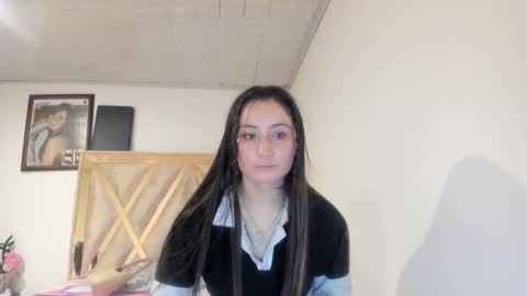 Snapshot of mia_kanee chatting on September 2025 07:19:02 PM mia kaneee online show from September 2025 07:19:02 PM