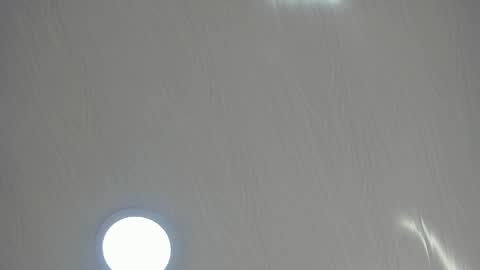 Mia online show from October 2025 02:50:02 AM