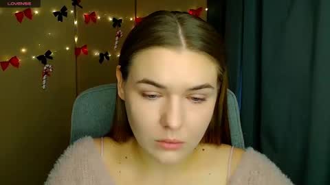 mia_lemm online show from December 2025 09:29:02 AM