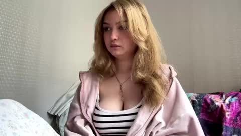 Miaaa online show from June 2026 04:40:01 AM