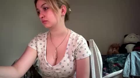 Miaaa online show from July 2026 01:23:01 AM