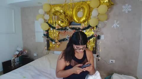 Snapshot of mia_lopez52 chatting on December 2025 09:09:02 PM MIALOPEZ . Y . online show from December 2025 09:09:02 PM