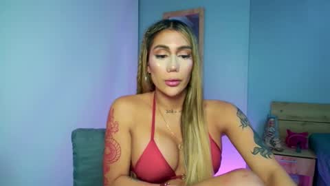 Snapshot of mia_mattel chatting on June 2026 06:22:02 AM 333 online show from June 2026 06:22:02 AM
