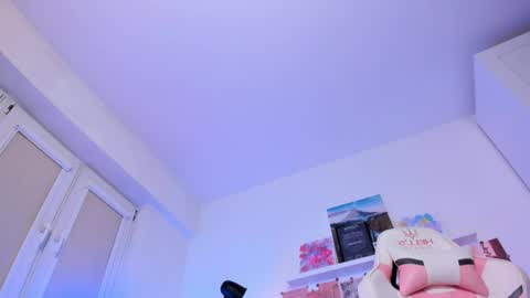 Snapshot of mia_mintz chatting on March 2026 03:17:01 AM Mia online show from March 2026 03:17:01 AM