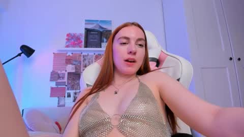 Snapshot of mia_mintz chatting on April 2026 04:46:01 AM Mia online show from April 2026 04:46:01 AM