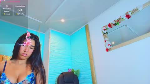 mia montess online show from January 2026 12:43:02 PM