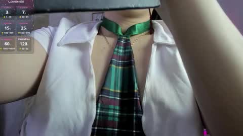 Snapshot of mia_moralez chatting on October 2025 12:15:02 PM MIA online show from October 2025 12:15:02 PM