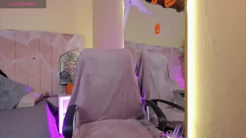 Snapshot of mia_mtnz02 chatting on October 2025 11:07:01 PM mia_mtnz02 online show from October 2025 11:07:01 PM