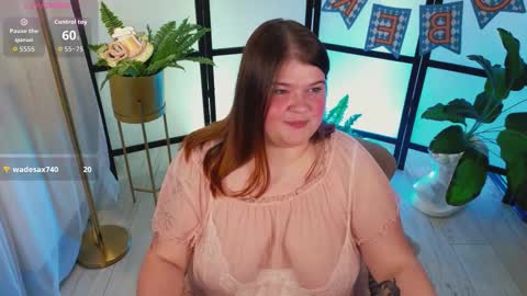 Snapshot of mia_of_your_dreams chatting on September 2025 05:46:01 PM Sweet Mia online show from September 2025 05:46:01 PM