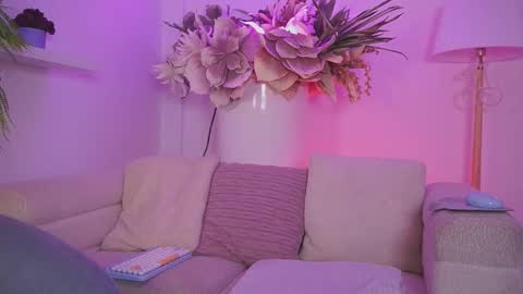 Snapshot of mia_patrick1 chatting on March 2026 11:21:02 AM Mia online show from March 2026 11:21:02 AM