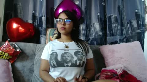 Snapshot of mia_peyton chatting on February 2025 10:20:01 PM Mia online show from February 2025 10:20:01 PM