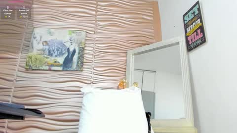 Mariana online show from February 2026 12:04:01 AM