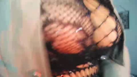 mia_pink19 online show from November 2025 02:56:02 AM