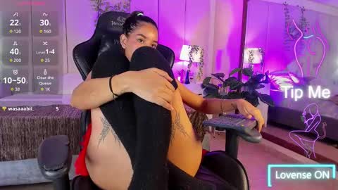 Snapshot of mia_rousse25 chatting on February 2026 04:34:02 PM mia rousse25 online show from February 2026 04:34:02 PM