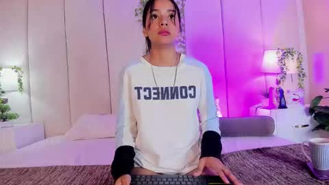 Snapshot of mia_rousse25 chatting on February 2026 03:08:01 PM mia rousse25 online show from February 2026 03:08:01 PM