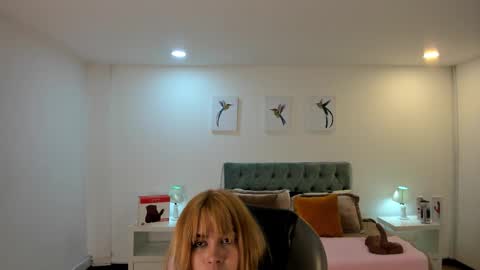  MIA  online show from February 2026 02:21:01 AM