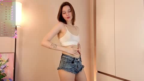 Snapshot of mia_roxxxy chatting on November 2025 08:07:01 PM Mia Roxy online show from November 2025 08:07:01 PM