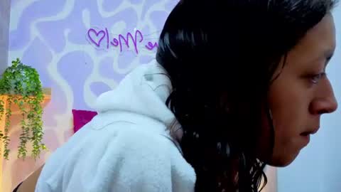 Snapshot of mia_scarlet7 chatting on June 2026 12:31:02 PM Mia . online show from June 2026 12:31:02 PM
