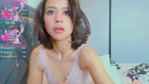 Snapshot of mia_sirenia chatting on February 2025 09:37:01 AM Mia online show from February 2025 09:37:01 AM