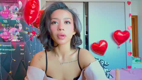 Snapshot of mia_sirenia chatting on February 2025 05:56:01 AM Mia online show from February 2025 05:56:01 AM