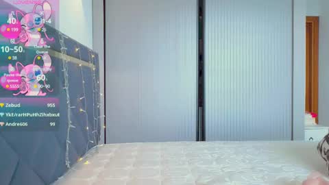 Snapshot of mia_sirenia chatting on February 2025 09:25:02 AM Mia online show from February 2025 09:25:02 AM