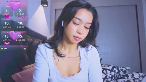 Snapshot of mia_sirenia chatting on October 2025 08:05:01 PM Mia online show from October 2025 08:05:01 PM