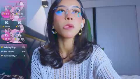 Snapshot of mia_sirenia chatting on November 2025 02:24:02 PM Mia online show from November 2025 02:24:02 PM