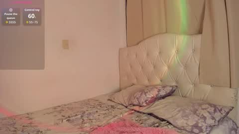 Snapshot of mia_sky_1 chatting on October 2025 01:24:02 AM Mia Sky online show from October 2025 01:24:02 AM