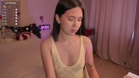 Mia online show from January 2026 08:16:01 AM