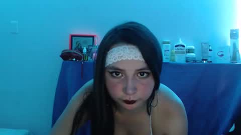 mia_smithl online show from February 2025 07:18:01 AM