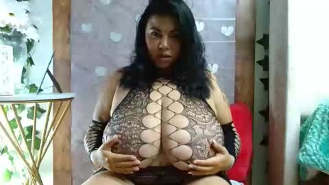 Snapshot of mia_squirt_big chatting on March 2026 02:54:02 PM Mia squirt big INDEPENDENT MODEL...ONLYFANS online show from March 2026 02:54:02 PM