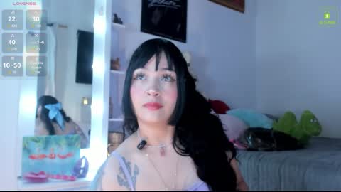 Snapshot of mia_starss chatting on November 2025 03:24:02 PM Mia online show from November 2025 03:24:02 PM