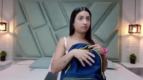 Snapshot of mia_turner18 chatting on April 2026 01:16:02 PM Mia online show from April 2026 01:16:02 PM