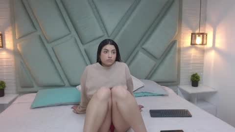 Snapshot of mia_turner18 chatting on April 2026 12:22:01 PM Mia online show from April 2026 12:22:01 PM